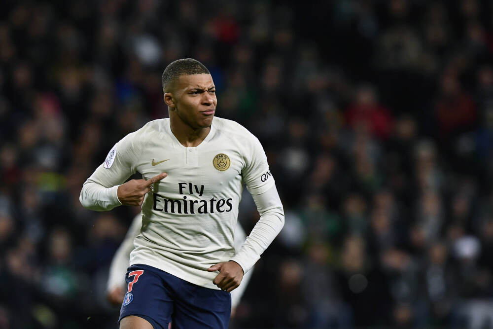 小夫妻的防骗博主成长记：“稳赚不赔”的电影分红丨明辨是“非”